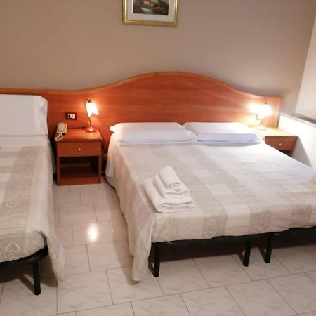 Il Leone D'Oro Hotel Telgate Exterior photo