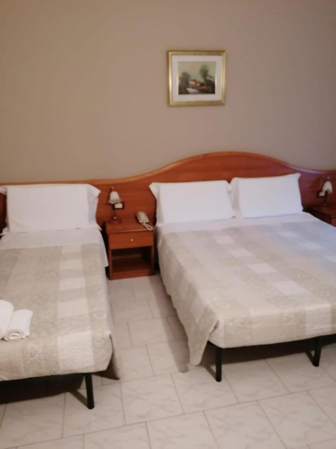 Il Leone D'Oro Hotel Telgate Exterior photo