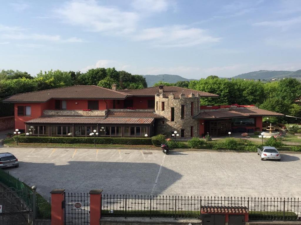 Il Leone D'Oro Hotel Telgate Exterior photo
