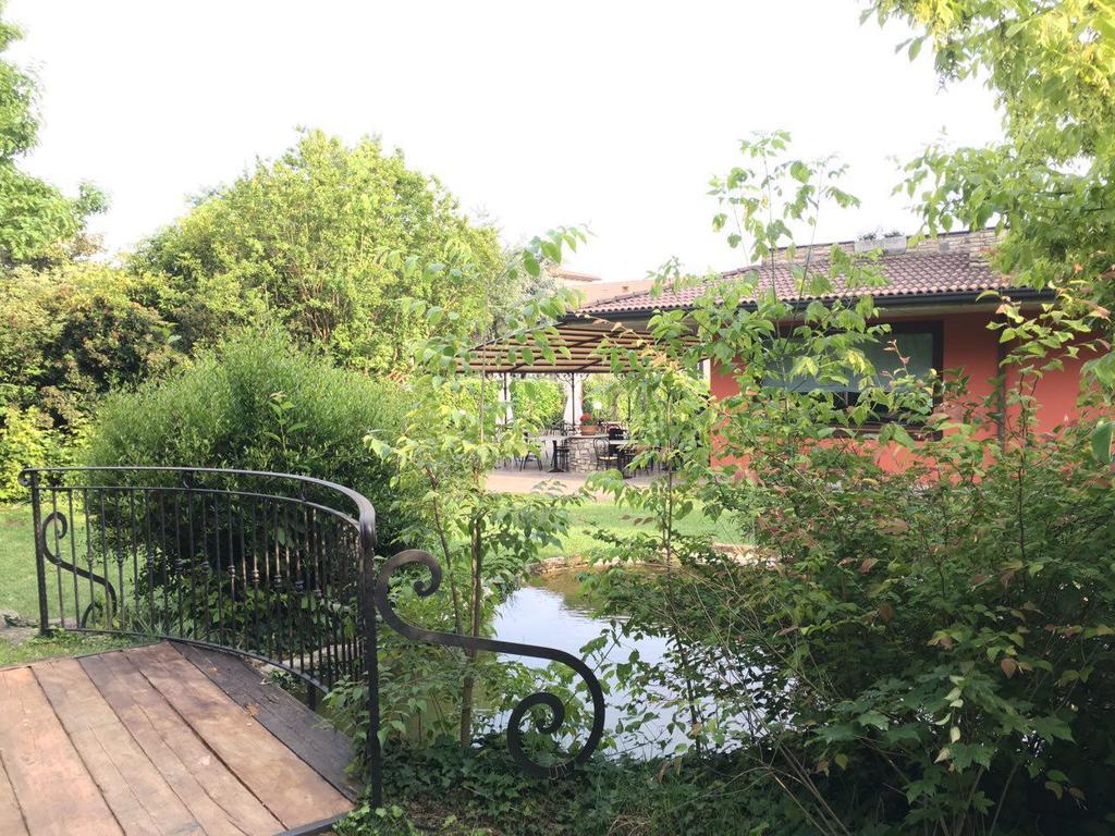 Il Leone D'Oro Hotel Telgate Exterior photo