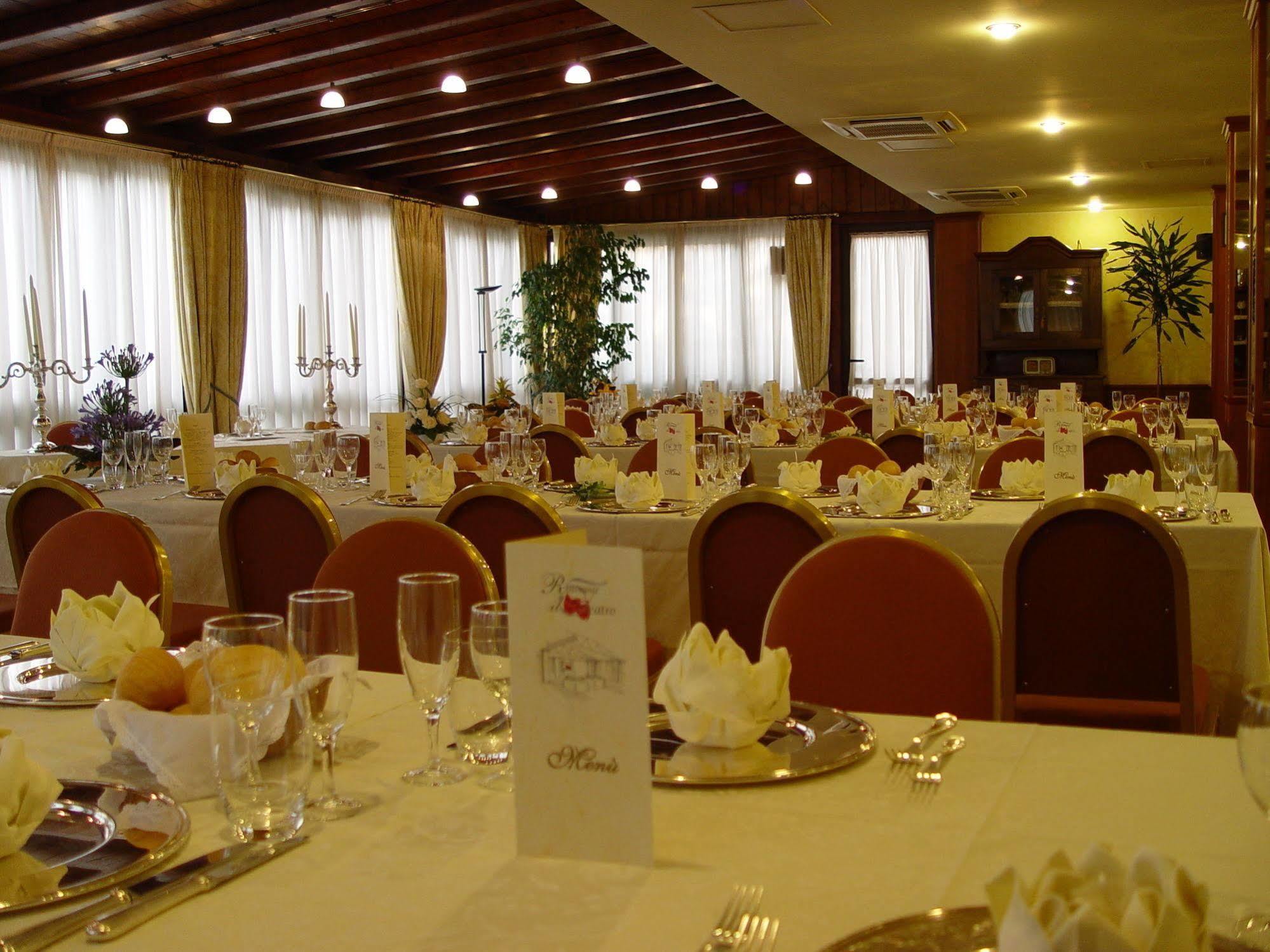 Il Leone D'Oro Hotel Telgate Exterior photo